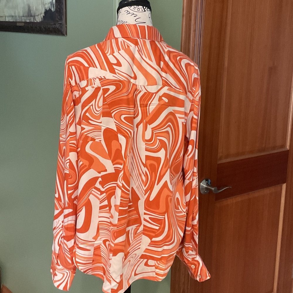 Olivaceous Vibrant Orange and White Swirl Top, Size M - Picture 3 of 5